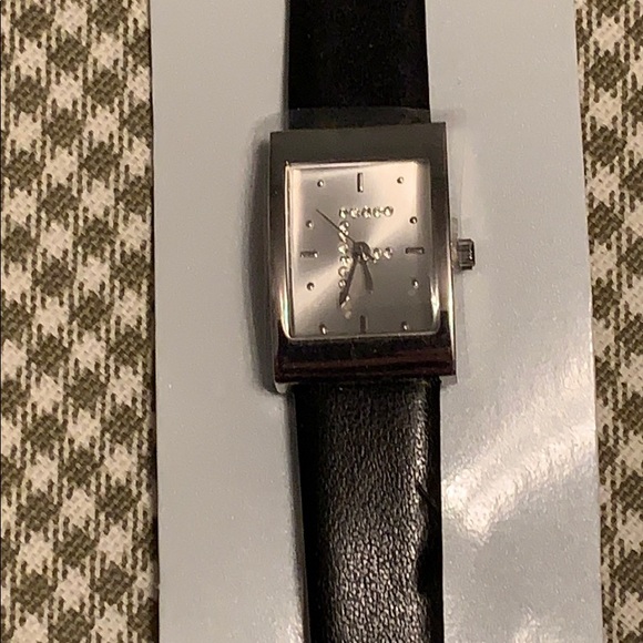 *NWT* Rhinestone letter “F” Watch - Picture 2 of 2